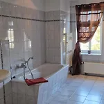 Konukevi & Cafe Am Kraehenberg Halle (Saale)