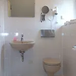 & Cafe Am Kraehenberg Konukevi Halle (Saale)