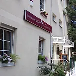 & Cafe Am Kraehenberg Halle (Saale)