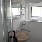 Konukevi & Cafe Am Kraehenberg 3*