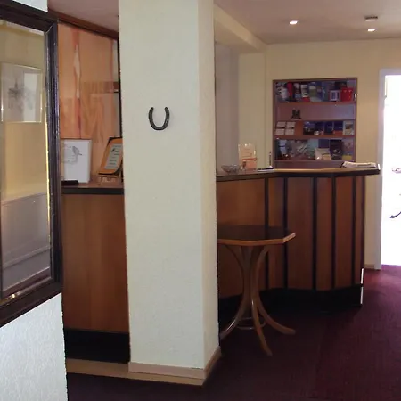 & Cafe Am Kraehenberg