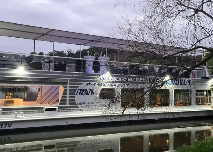 & Cafe Am Kraehenberg 3* Halle (Saale)