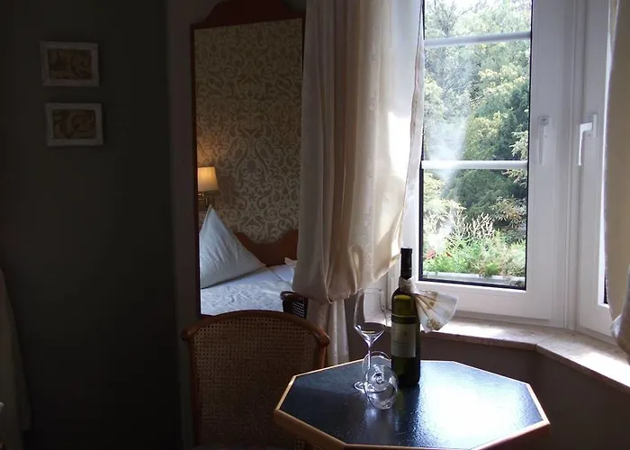 & Cafe Am Kraehenberg 3* Halle (Saale)