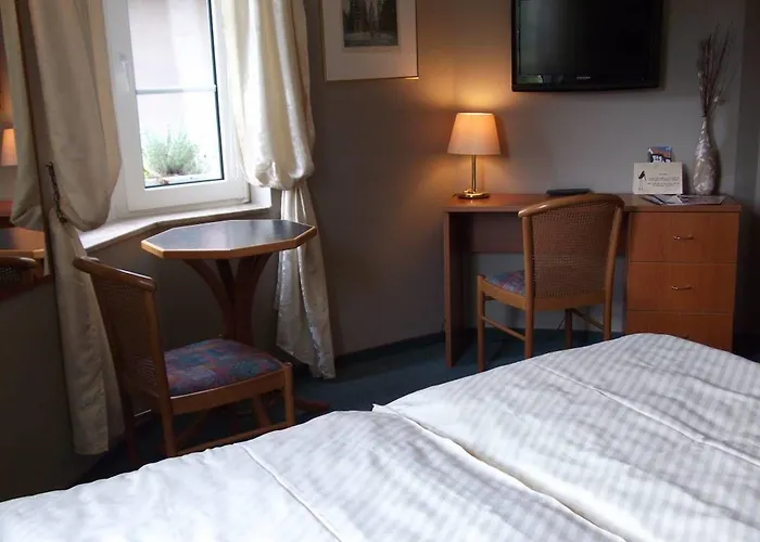 & Cafe Am Kraehenberg 3* Halle (Saale)