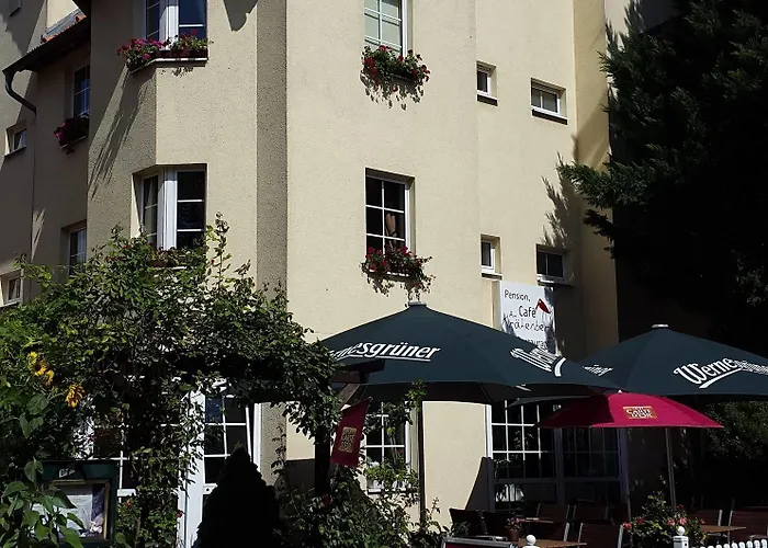 Konukevi & Cafe Am Kraehenberg