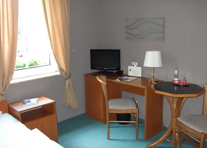 Penzion & Cafe Am Kraehenberg Halle (Saale)